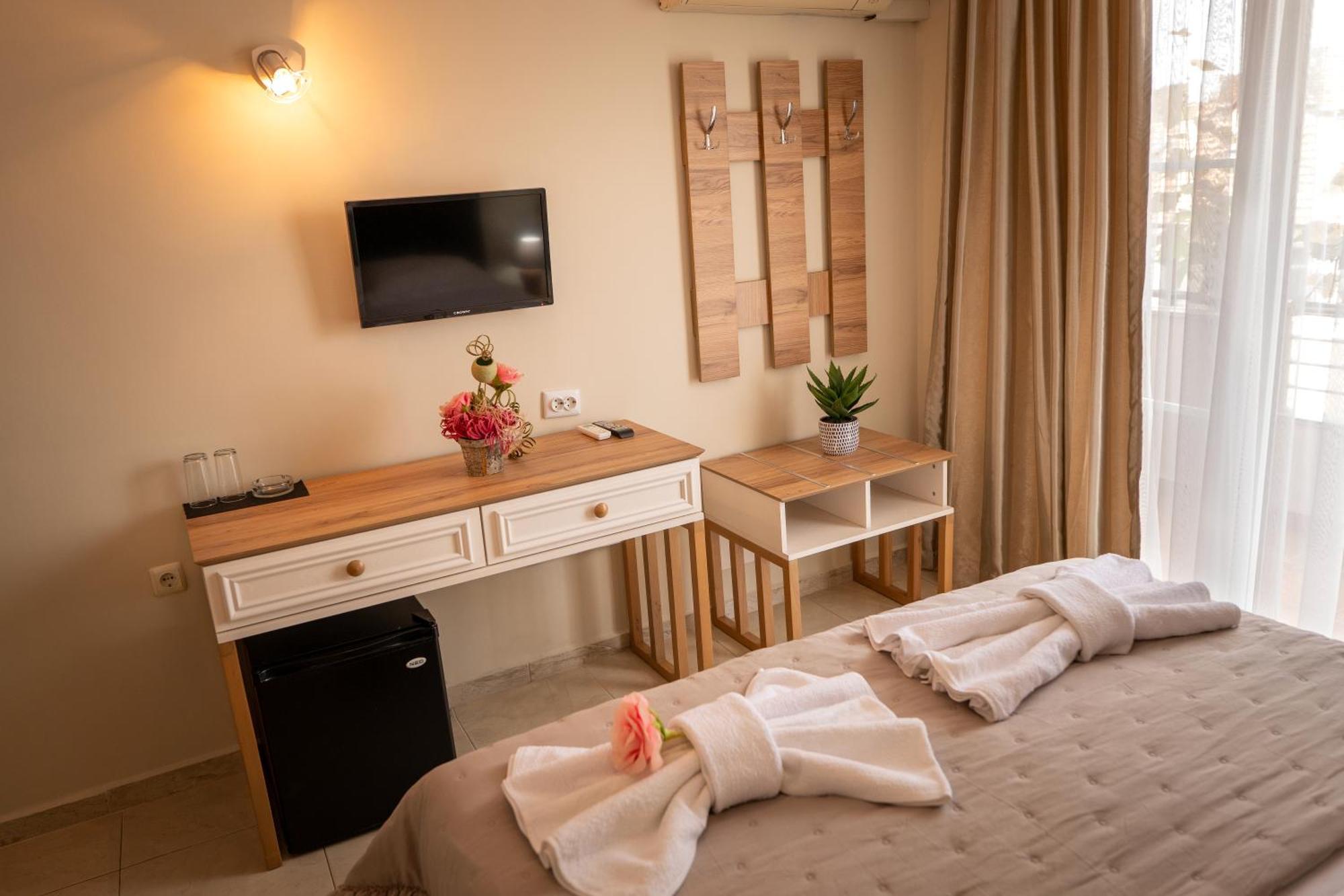 Hotel Rodos House Pomorie Exteriér fotografie